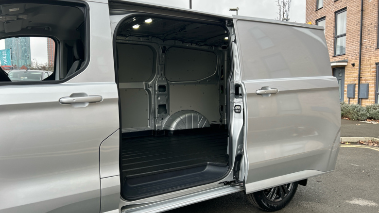 Ford Transit Custom 280 L1 Diesel Fwd 2.0 EcoBlue 136ps H1 Van Limited